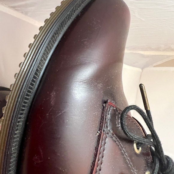 Dr Martens - Brook Leather 2-eye Oxford - Classic Rub Off Burgundy - Picture 8 of 8